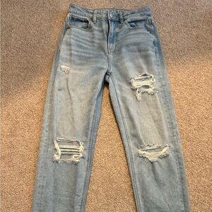 American Eagle Size 2 Straight leg baggy jean
